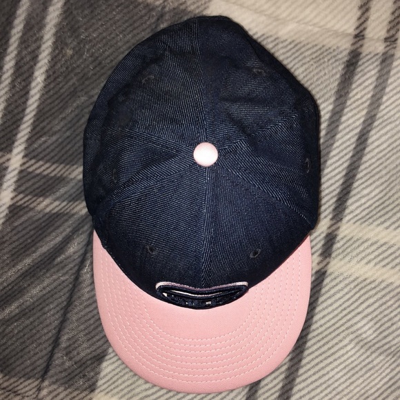 NY Knicks Cap MSG Ecclusive - Picture 2 of 6